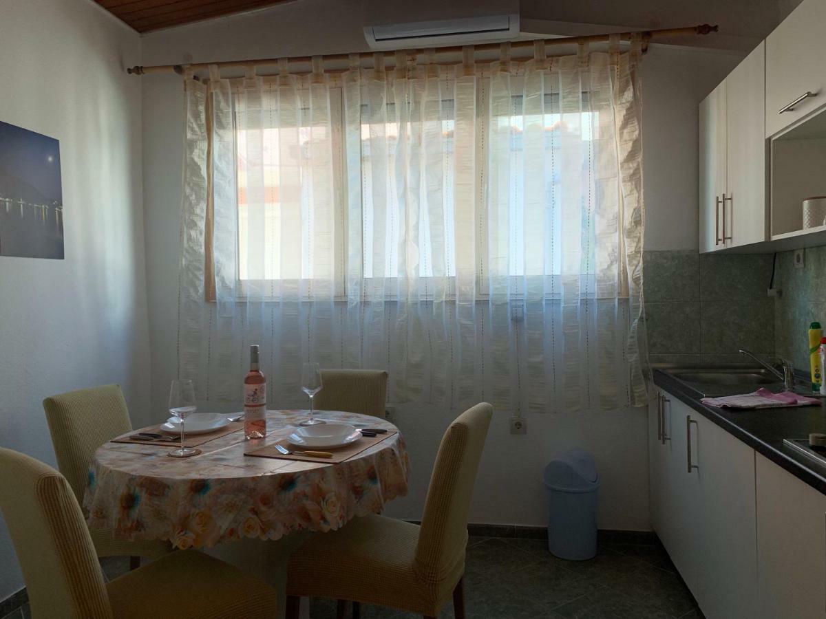 Apartments Zika Promajna Buitenkant foto